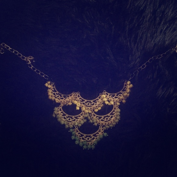 Jewelry - Necklace